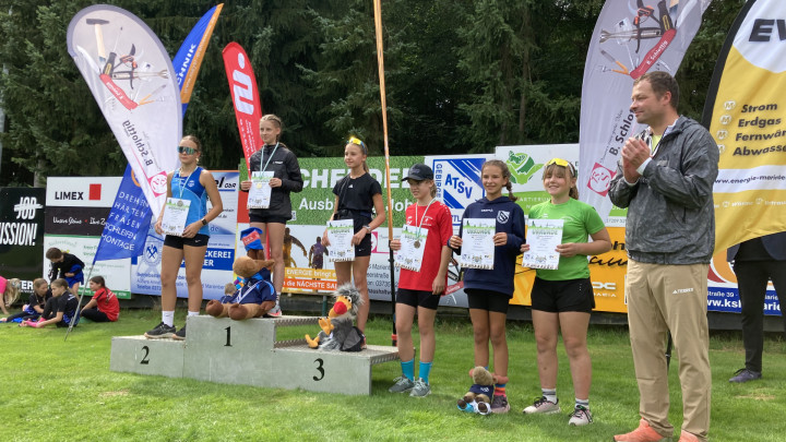 Titelbild, Siegerehrung U13w